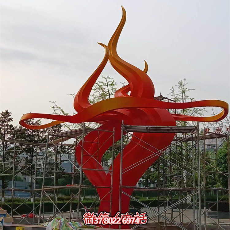 創意景觀不銹鋼雕塑擺件，點亮小區別墅美景