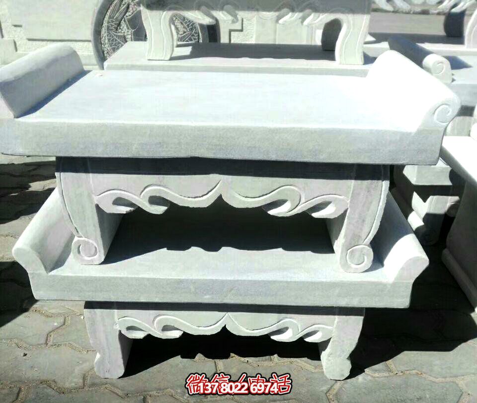 漢白玉佛像供桌，裝點景區寺院