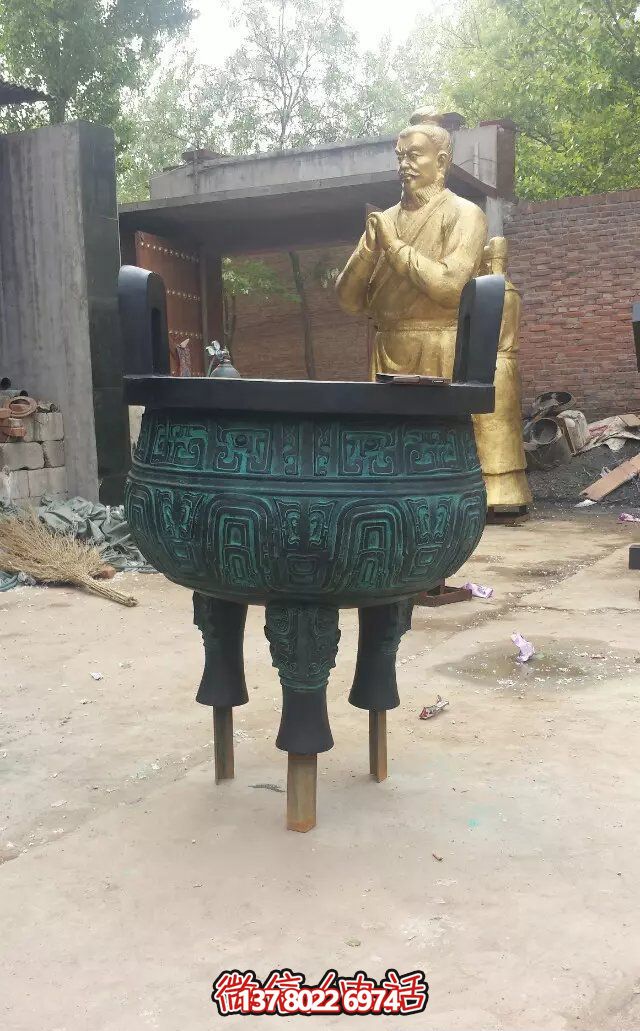 精美青銅雕塑，提升寺廟文物景觀