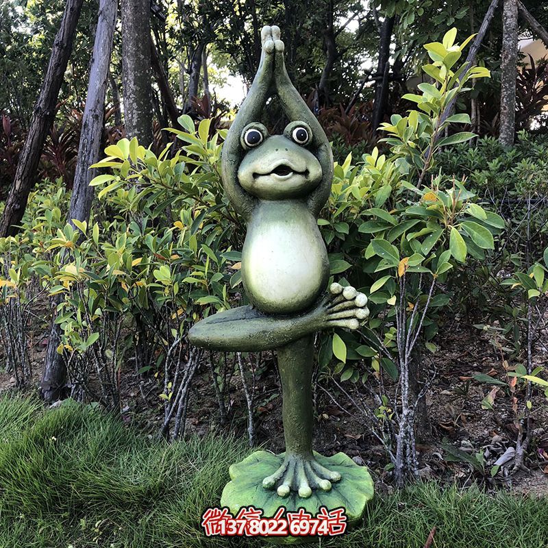 藝術(shù)之旅以樹(shù)脂彩繪、瑜伽練習(xí)和雕塑裝置為靈感的公園探索 藝術(shù)之旅以樹(shù)脂彩繪、瑜伽練習(xí)和雕塑裝置為靈感的公園探索